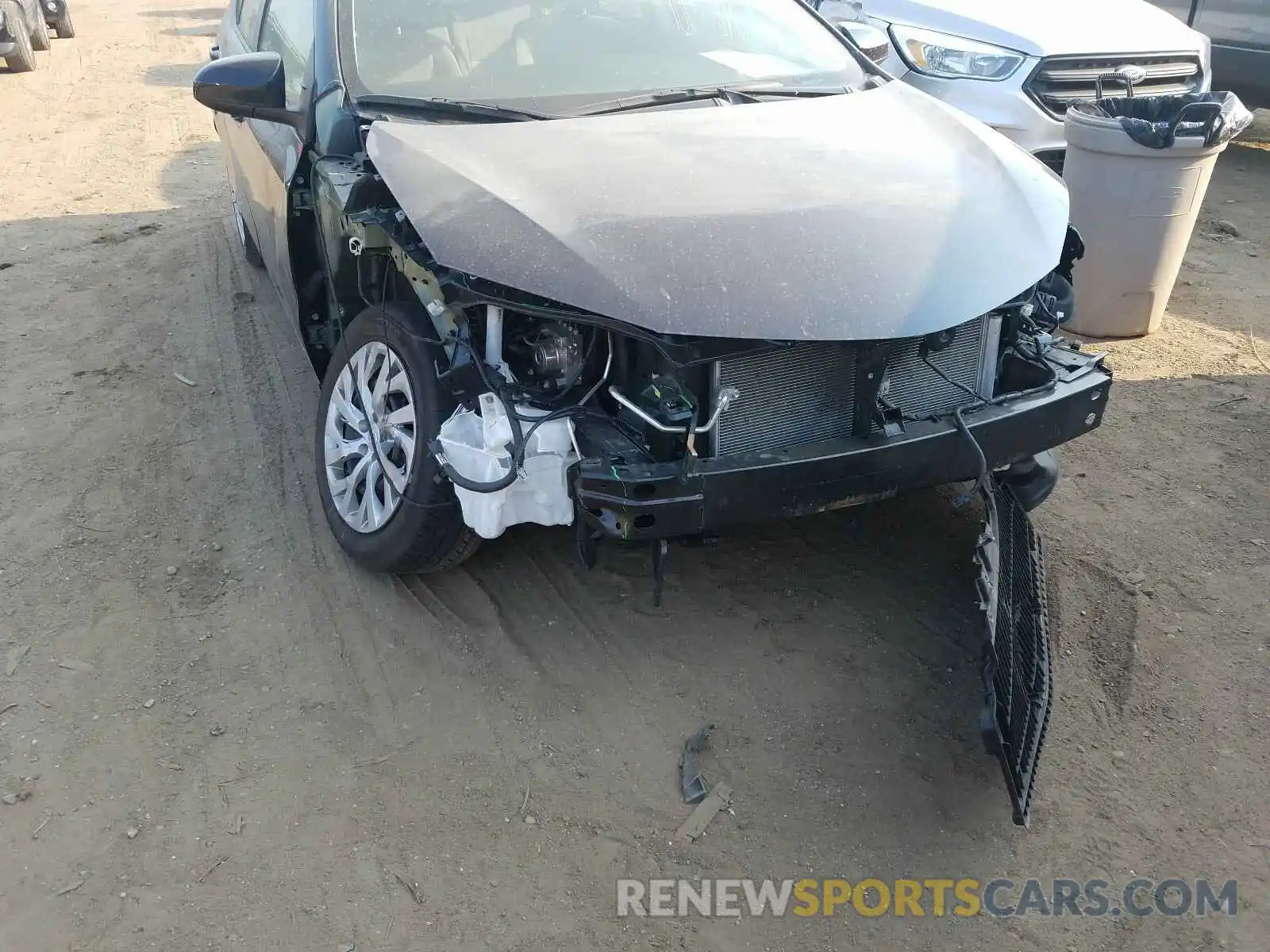 9 Photograph of a damaged car 2T1BURHE1KC228244 TOYOTA COROLLA 2019