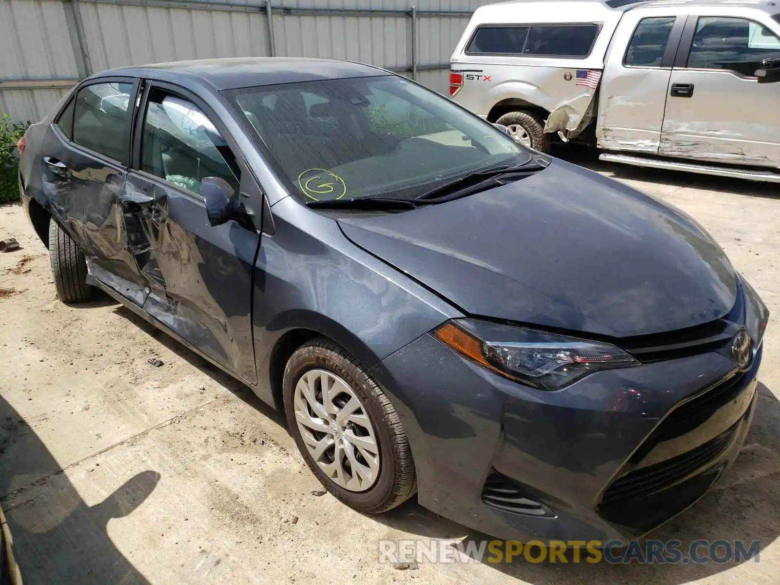 1 Photograph of a damaged car 2T1BURHE1KC229216 TOYOTA COROLLA 2019