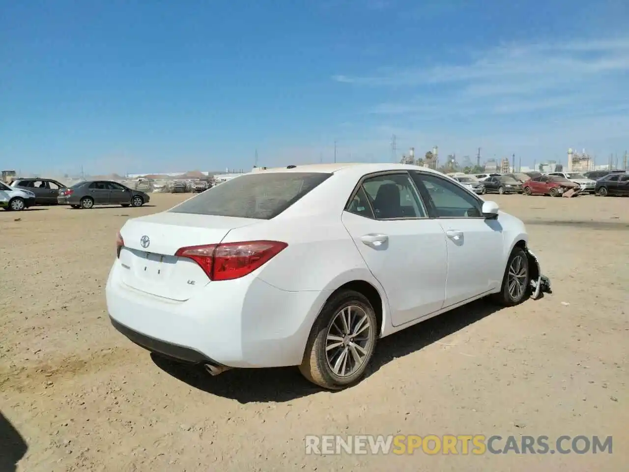 4 Photograph of a damaged car 2T1BURHE1KC229815 TOYOTA COROLLA 2019