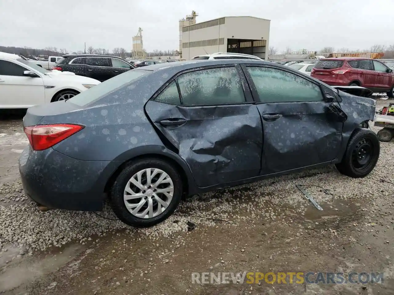 3 Photograph of a damaged car 2T1BURHE1KC231242 TOYOTA COROLLA 2019