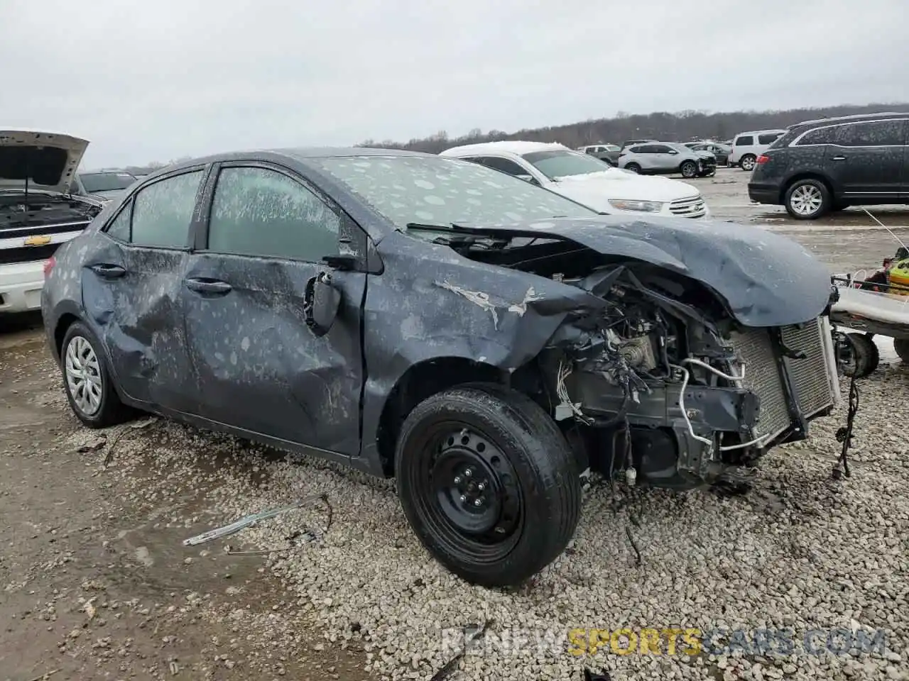 4 Photograph of a damaged car 2T1BURHE1KC231242 TOYOTA COROLLA 2019