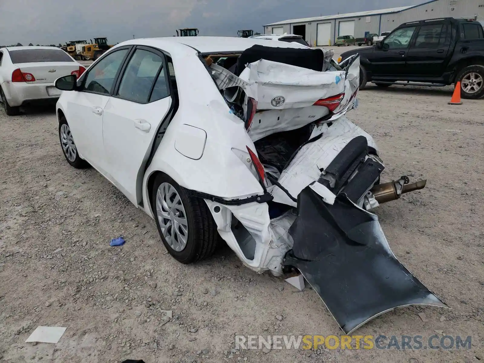 3 Photograph of a damaged car 2T1BURHE1KC231385 TOYOTA COROLLA 2019