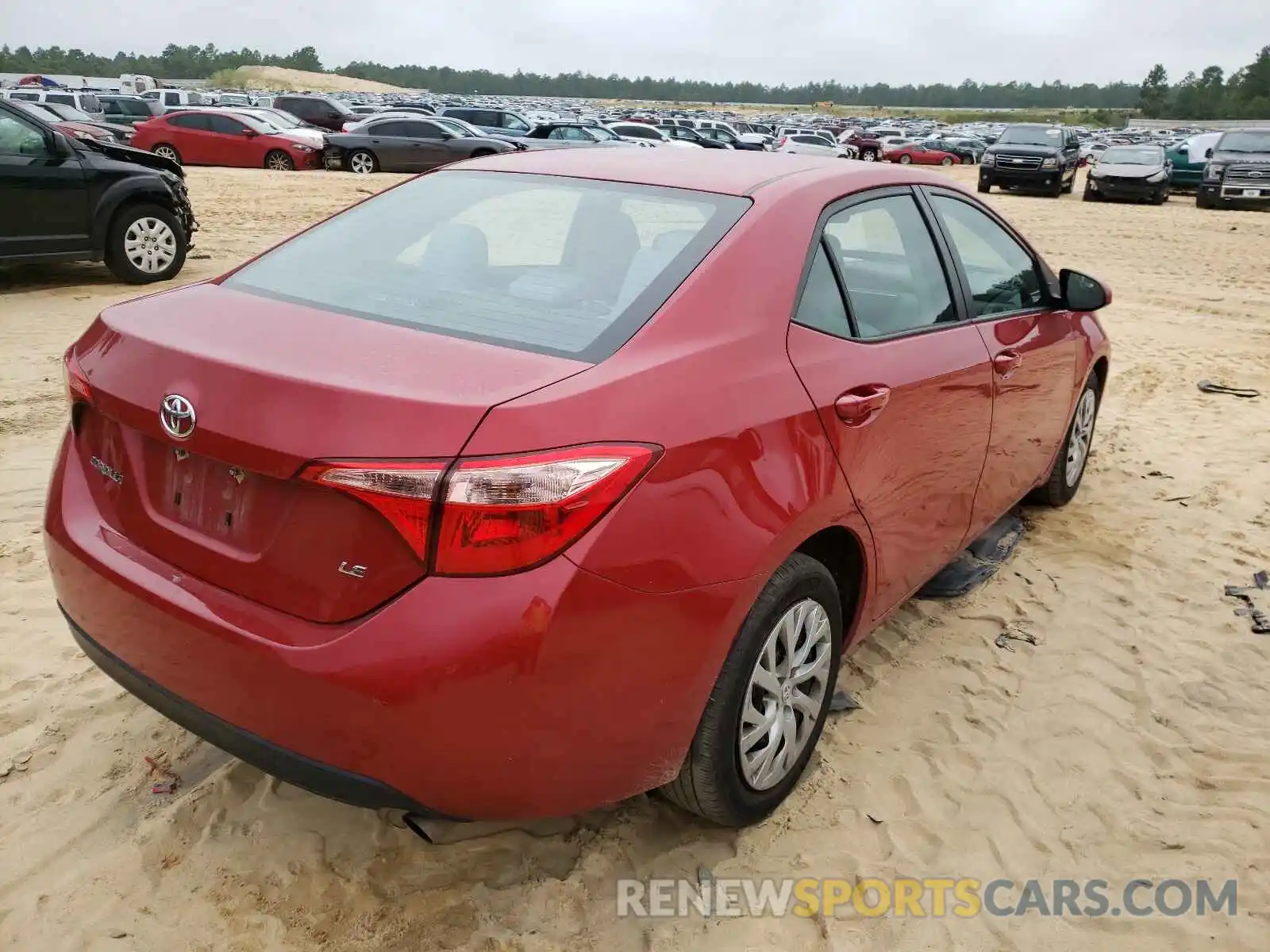 4 Photograph of a damaged car 2T1BURHE1KC232276 TOYOTA COROLLA 2019