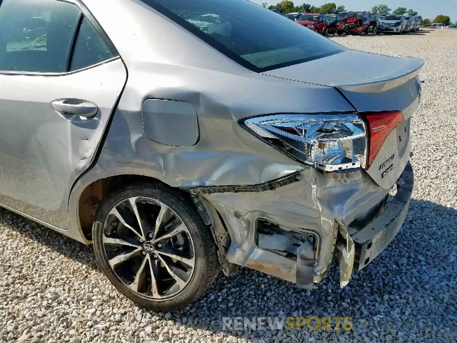 9 Photograph of a damaged car 2T1BURHE1KC232827 TOYOTA COROLLA 2019