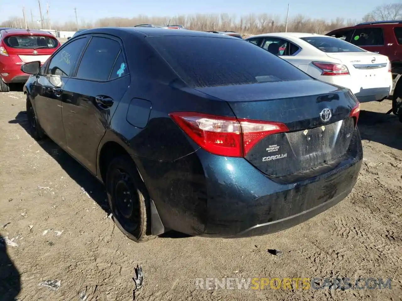 3 Photograph of a damaged car 2T1BURHE1KC233332 TOYOTA COROLLA 2019