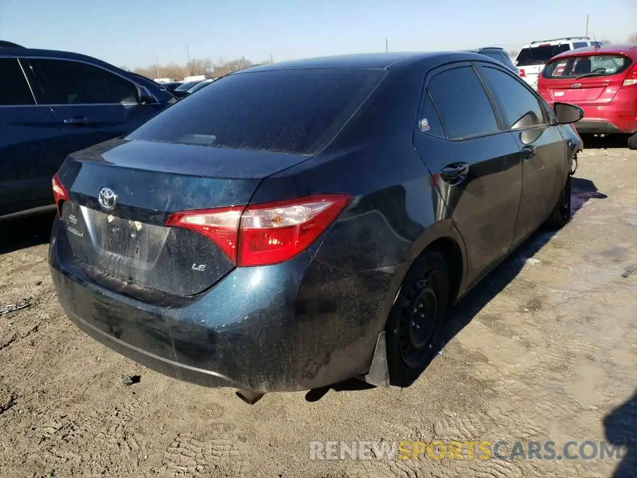 4 Photograph of a damaged car 2T1BURHE1KC233332 TOYOTA COROLLA 2019