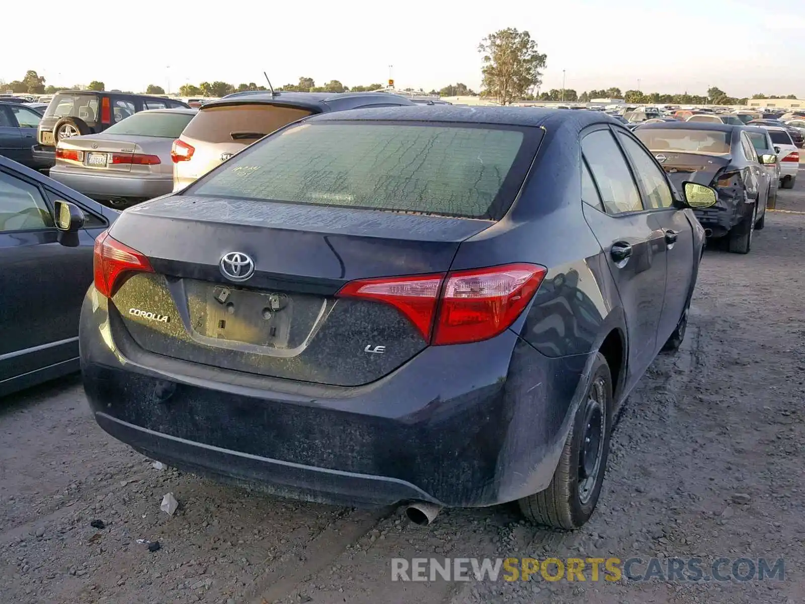 4 Photograph of a damaged car 2T1BURHE1KC234013 TOYOTA COROLLA 2019