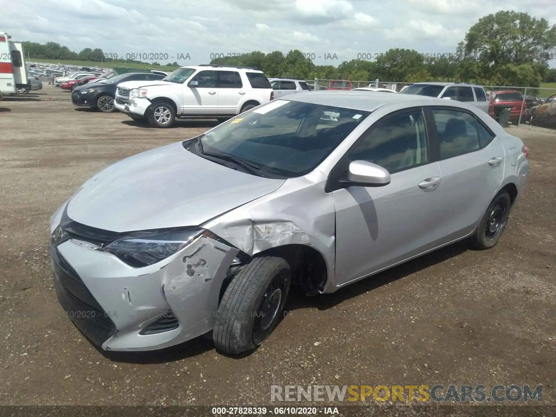 2 Photograph of a damaged car 2T1BURHE1KC234366 TOYOTA COROLLA 2019