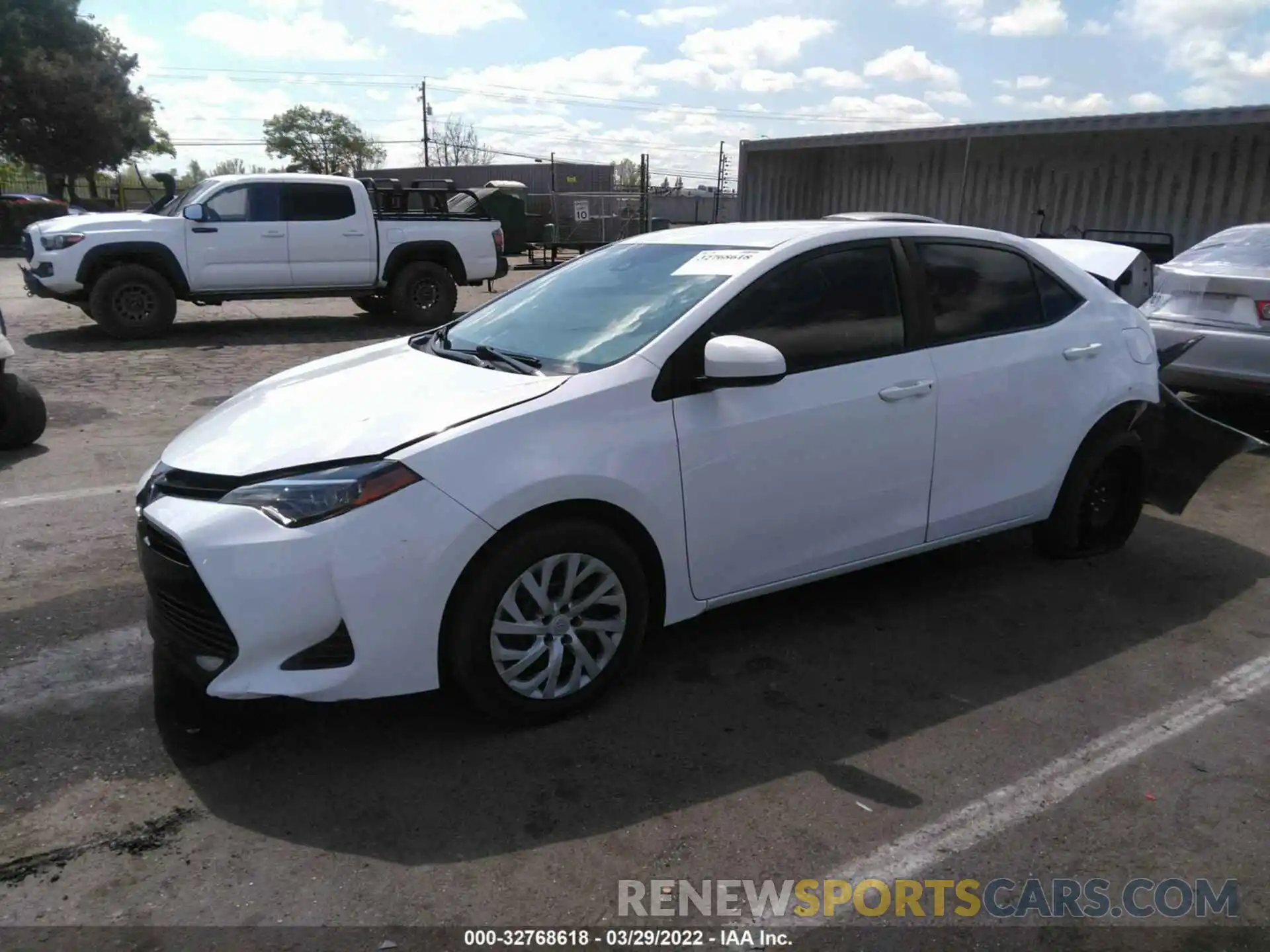 2 Photograph of a damaged car 2T1BURHE1KC234867 TOYOTA COROLLA 2019