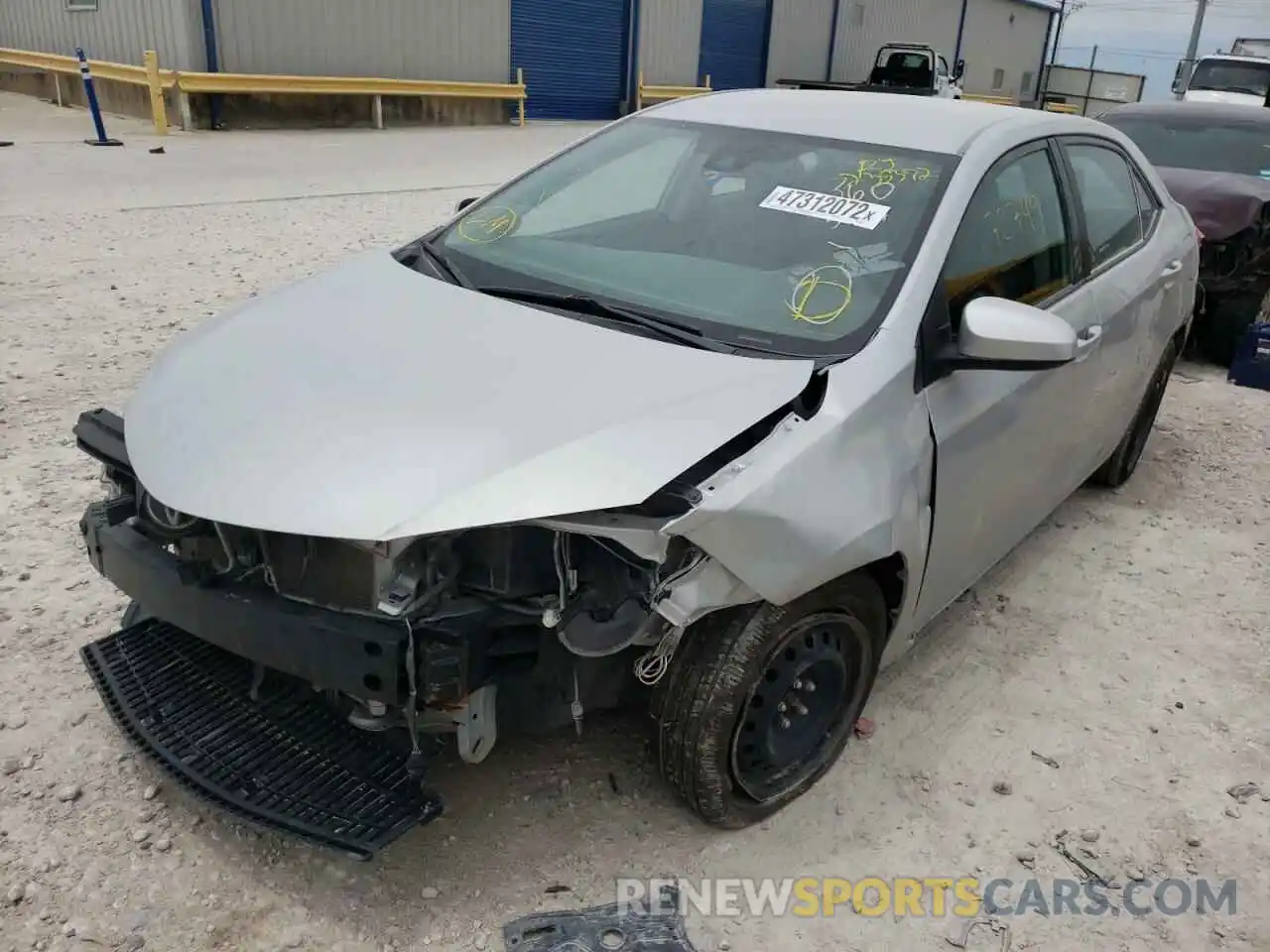 2 Фотография поврежденного автомобиля 2T1BURHE1KC235372 TOYOTA COROLLA 2019