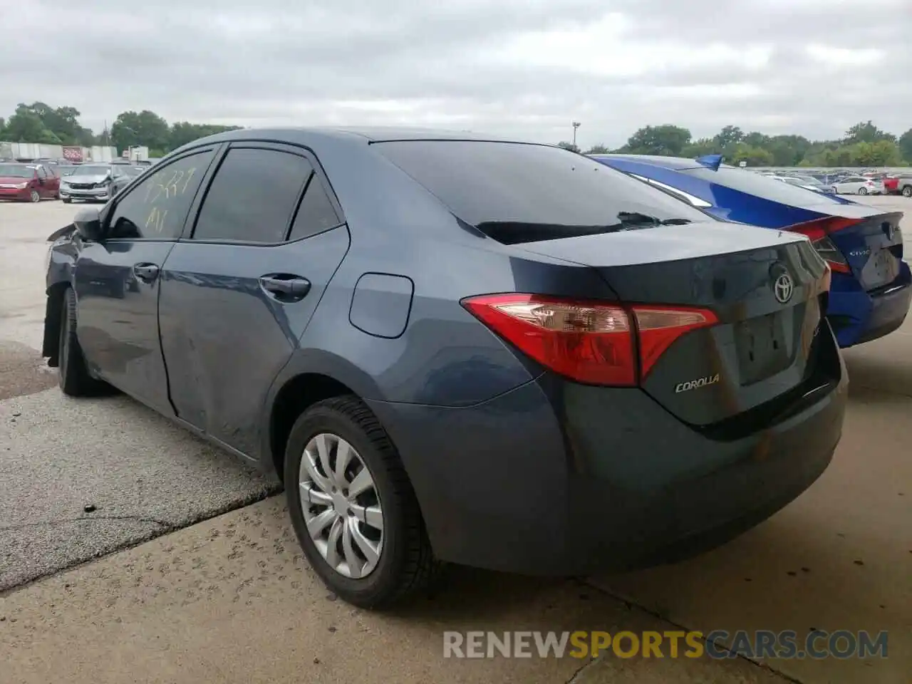 3 Photograph of a damaged car 2T1BURHE1KC235453 TOYOTA COROLLA 2019