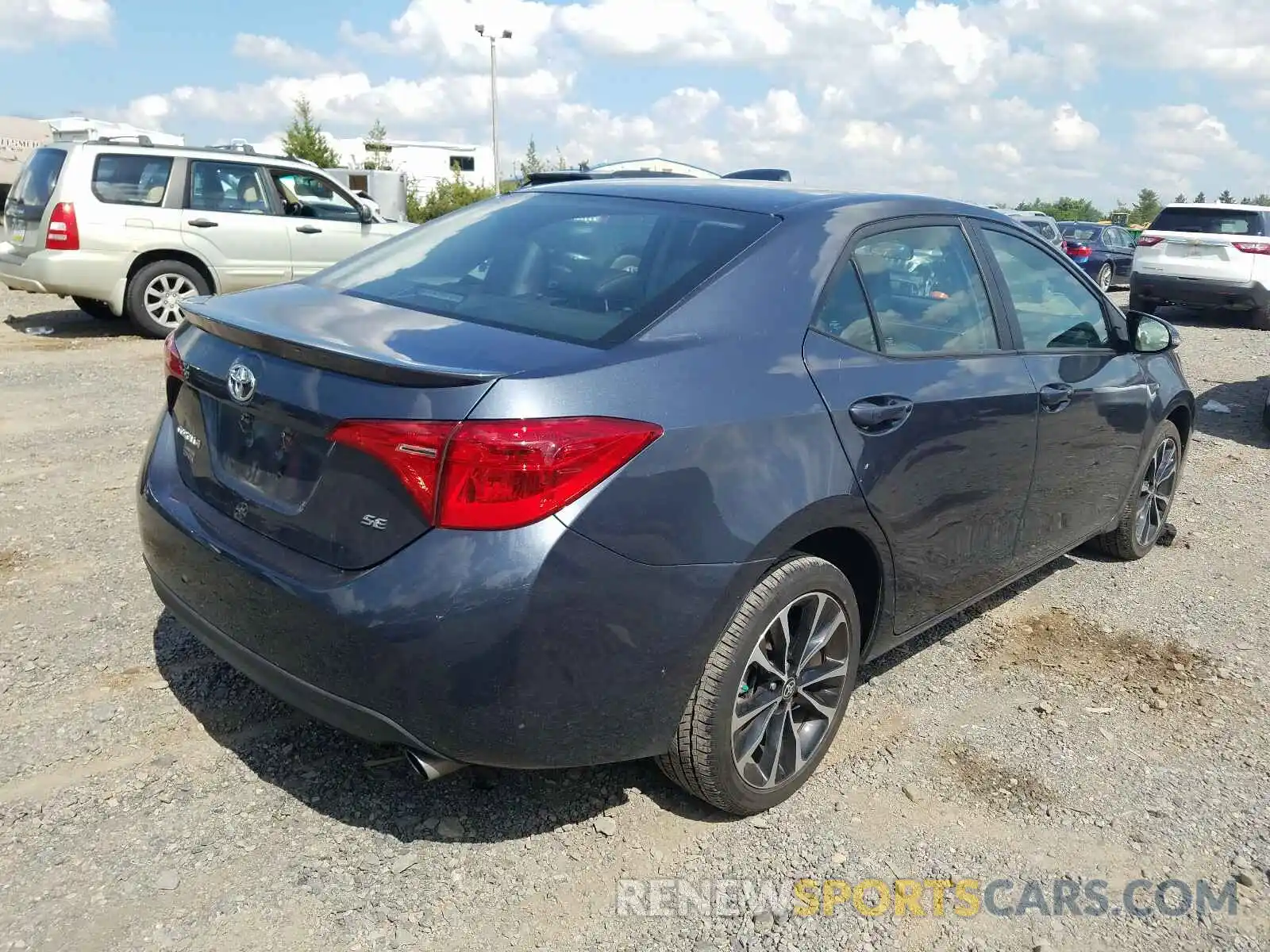 4 Photograph of a damaged car 2T1BURHE1KC235890 TOYOTA COROLLA 2019