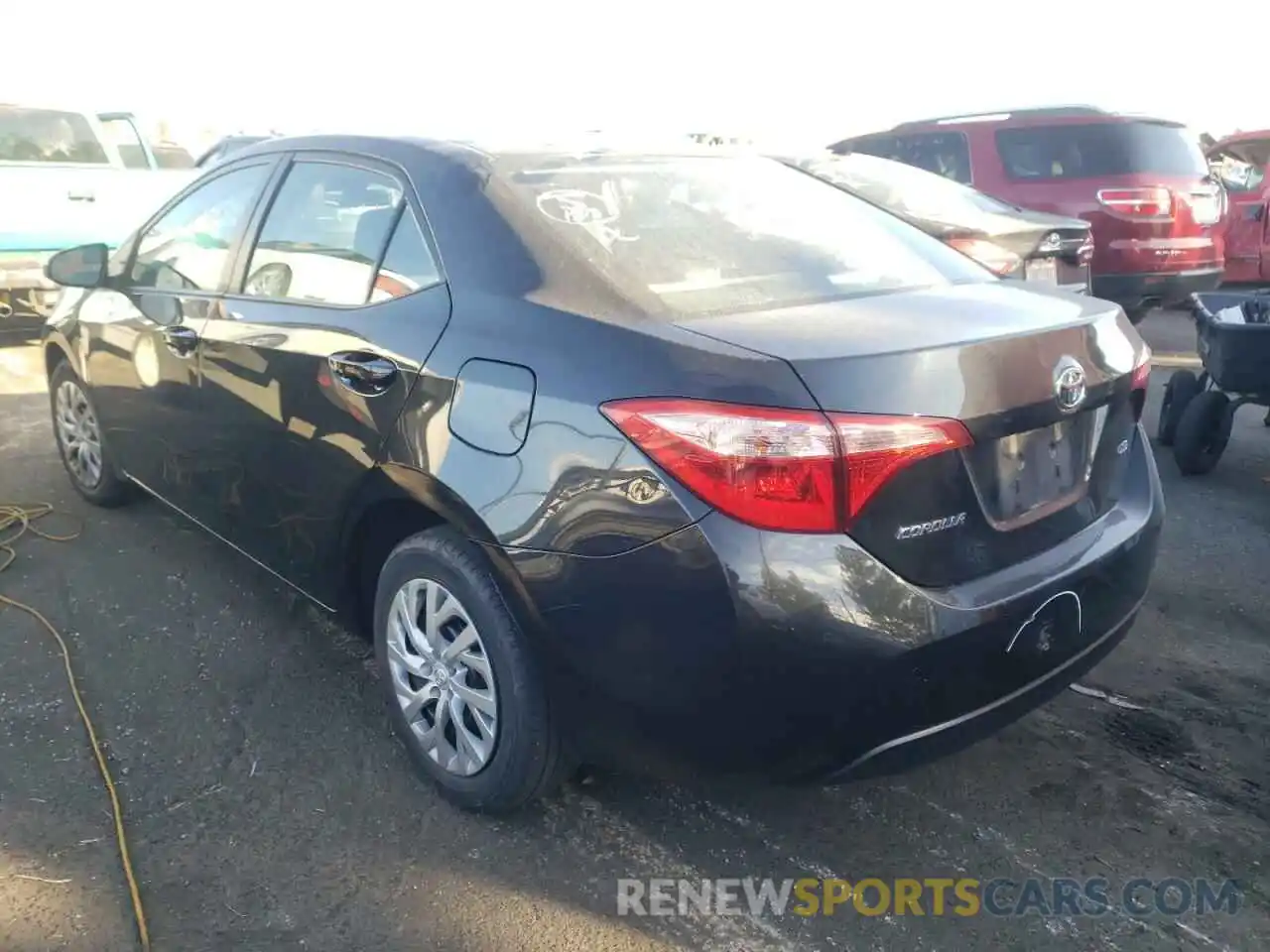 3 Photograph of a damaged car 2T1BURHE1KC237011 TOYOTA COROLLA 2019