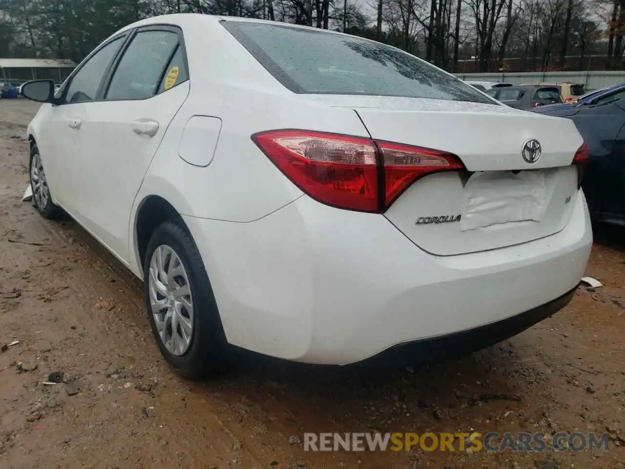 3 Photograph of a damaged car 2T1BURHE1KC237204 TOYOTA COROLLA 2019