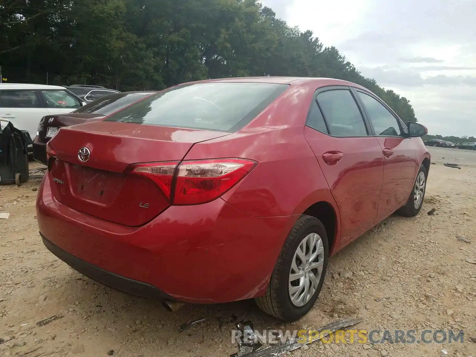 4 Photograph of a damaged car 2T1BURHE1KC237333 TOYOTA COROLLA 2019