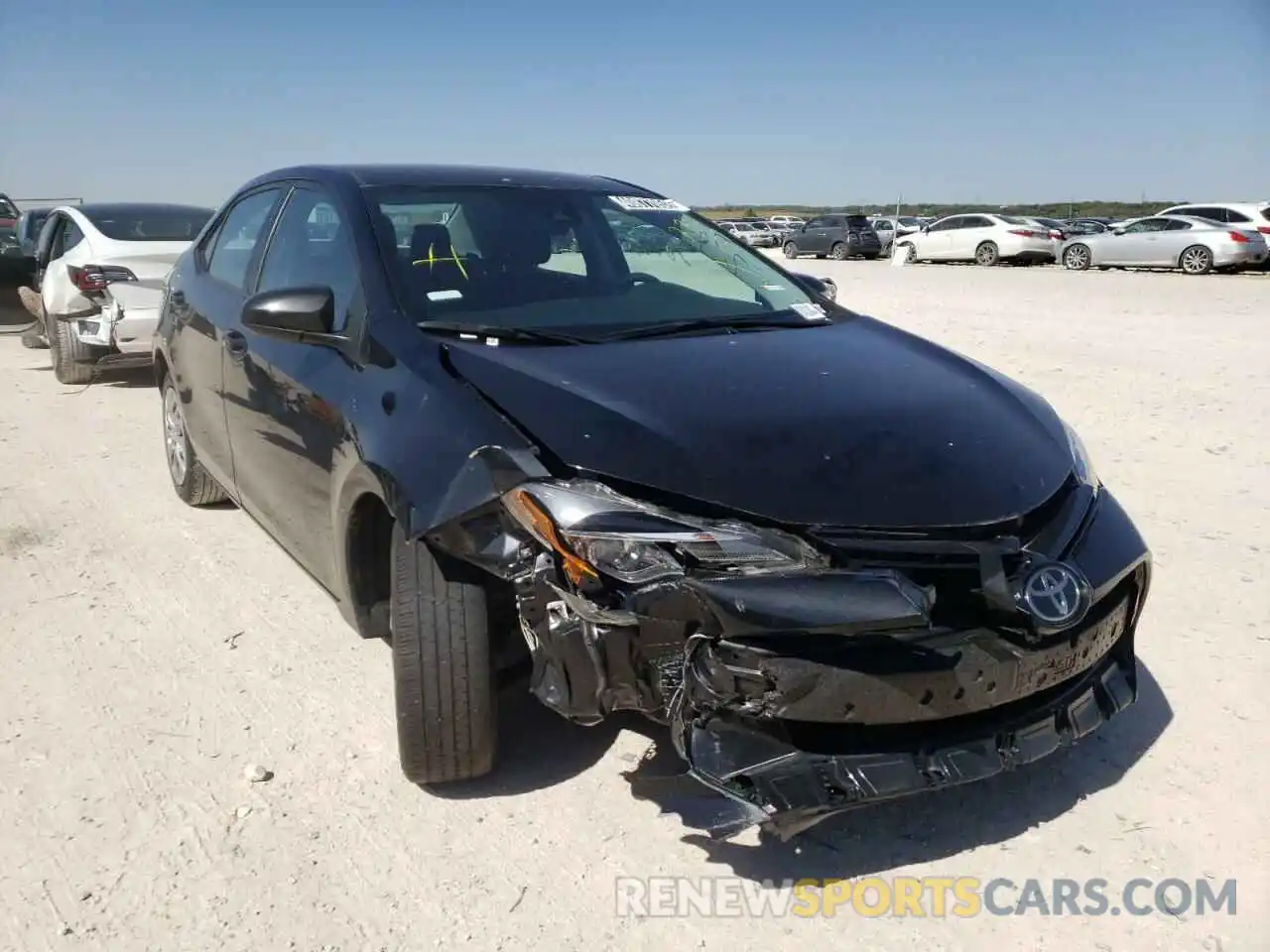 1 Photograph of a damaged car 2T1BURHE1KC238157 TOYOTA COROLLA 2019