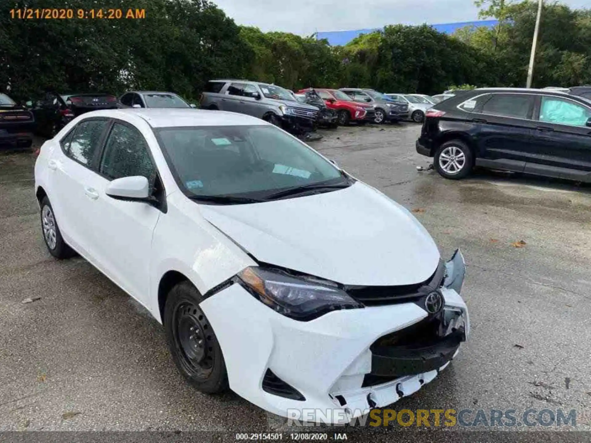 17 Photograph of a damaged car 2T1BURHE1KC238644 TOYOTA COROLLA 2019