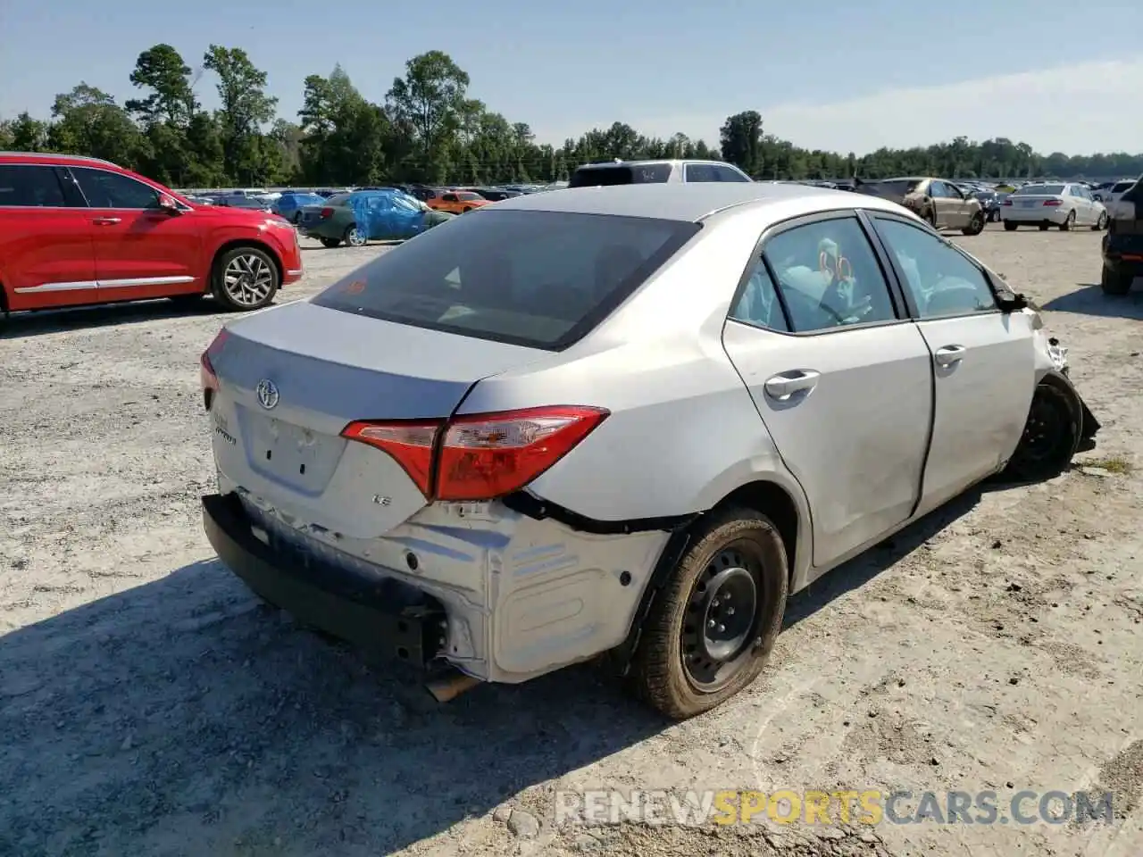 4 Photograph of a damaged car 2T1BURHE1KC239261 TOYOTA COROLLA 2019