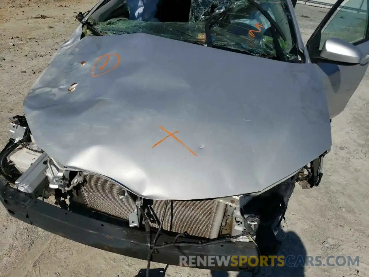 7 Photograph of a damaged car 2T1BURHE1KC239261 TOYOTA COROLLA 2019