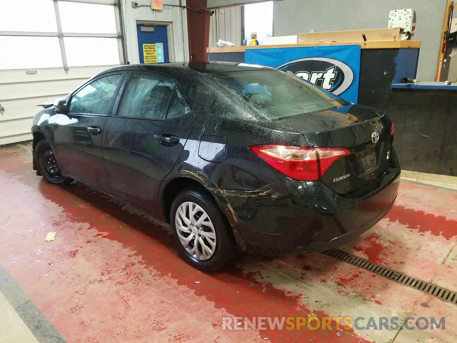 3 Photograph of a damaged car 2T1BURHE1KC239311 TOYOTA COROLLA 2019