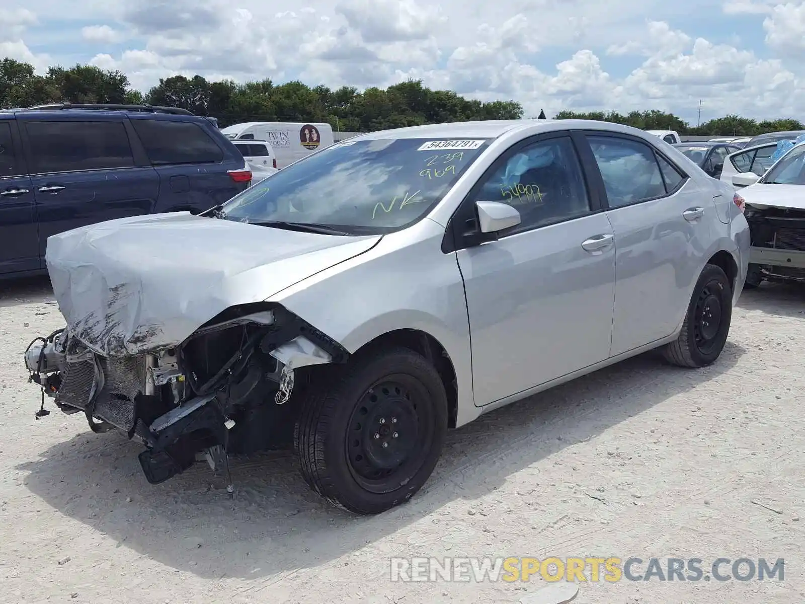 2 Photograph of a damaged car 2T1BURHE1KC239969 TOYOTA COROLLA 2019