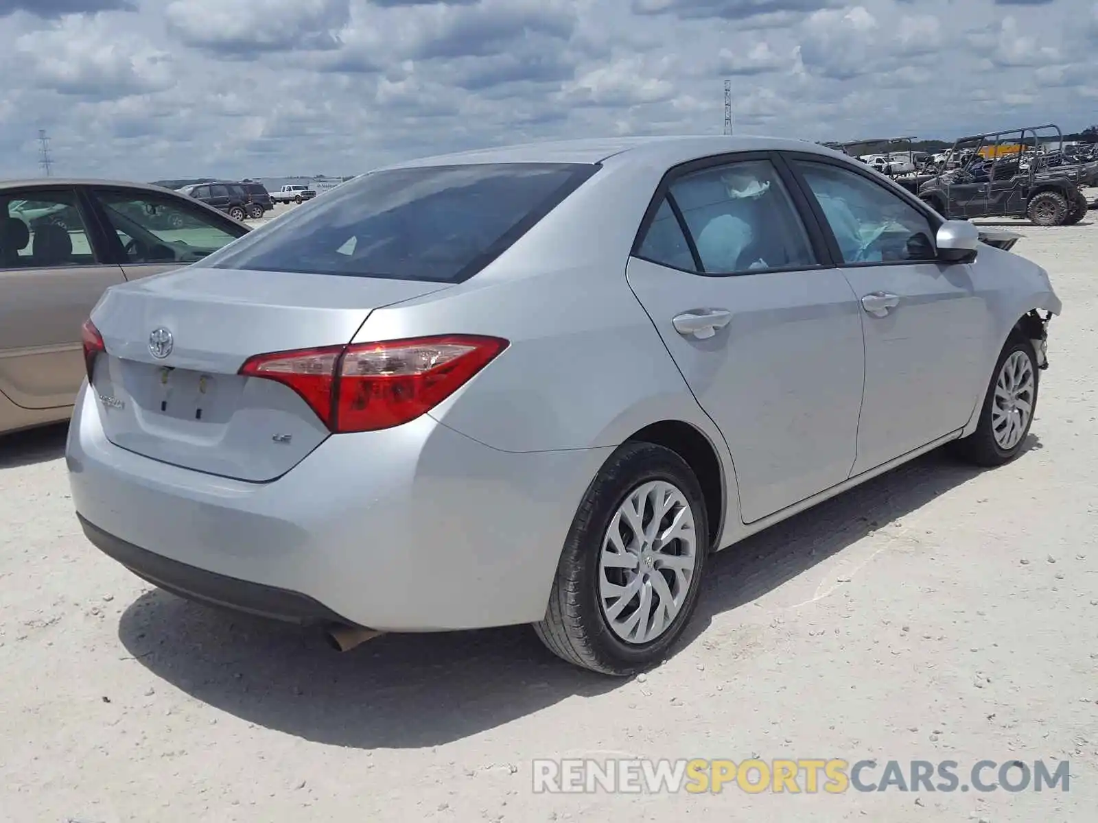 4 Photograph of a damaged car 2T1BURHE1KC239969 TOYOTA COROLLA 2019