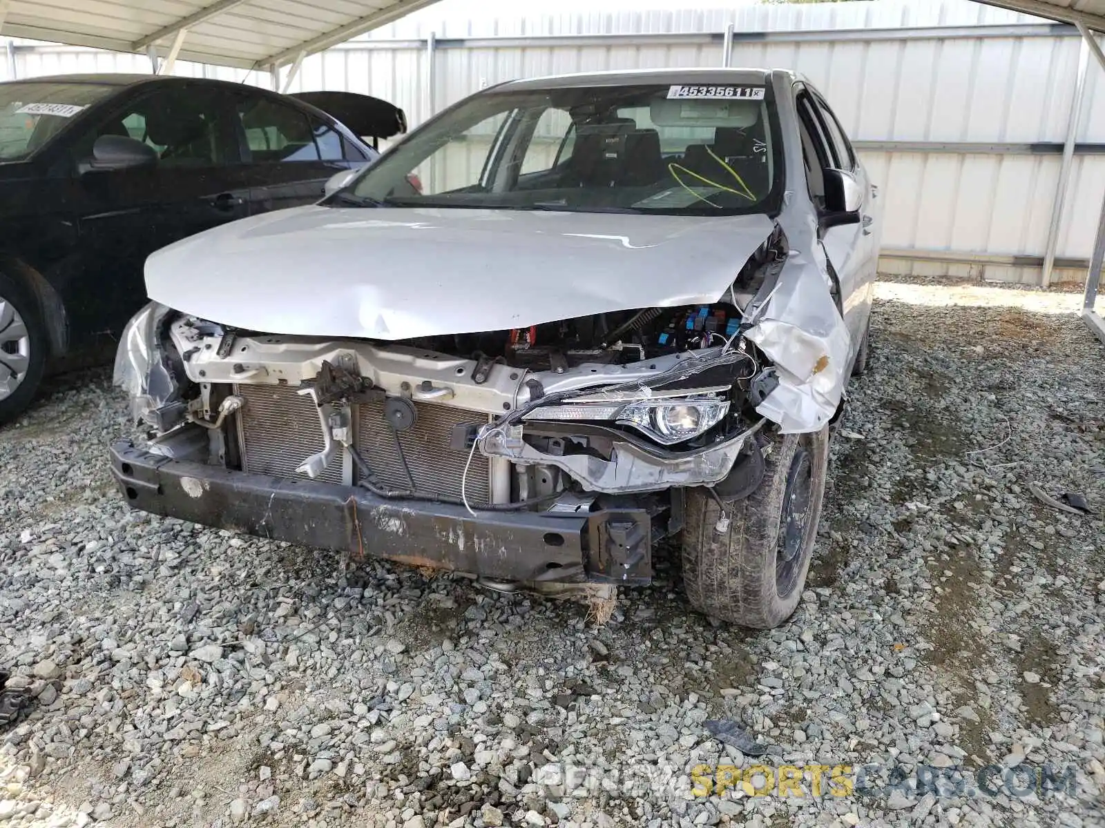 9 Photograph of a damaged car 2T1BURHE1KC240183 TOYOTA COROLLA 2019