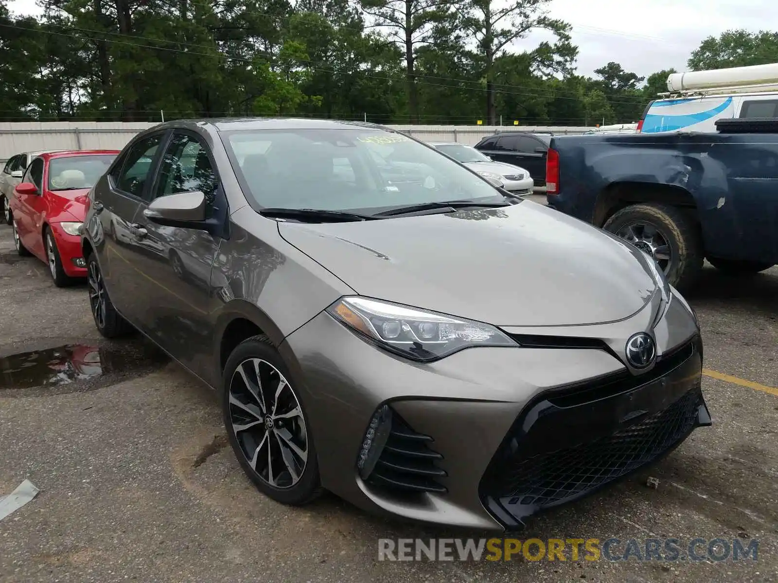 1 Photograph of a damaged car 2T1BURHE1KC240345 TOYOTA COROLLA 2019