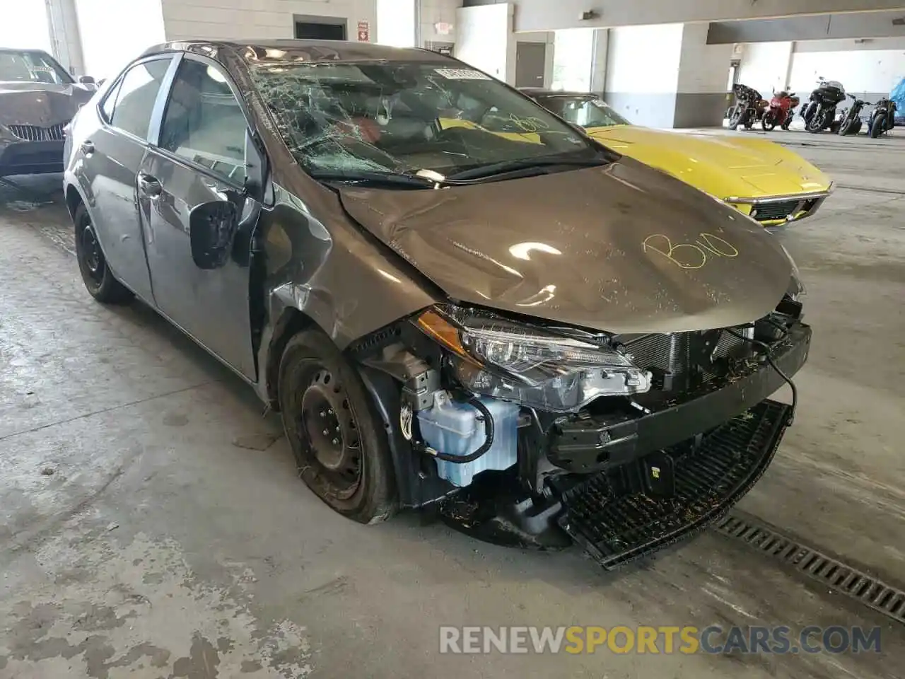 1 Photograph of a damaged car 2T1BURHE1KC243066 TOYOTA COROLLA 2019