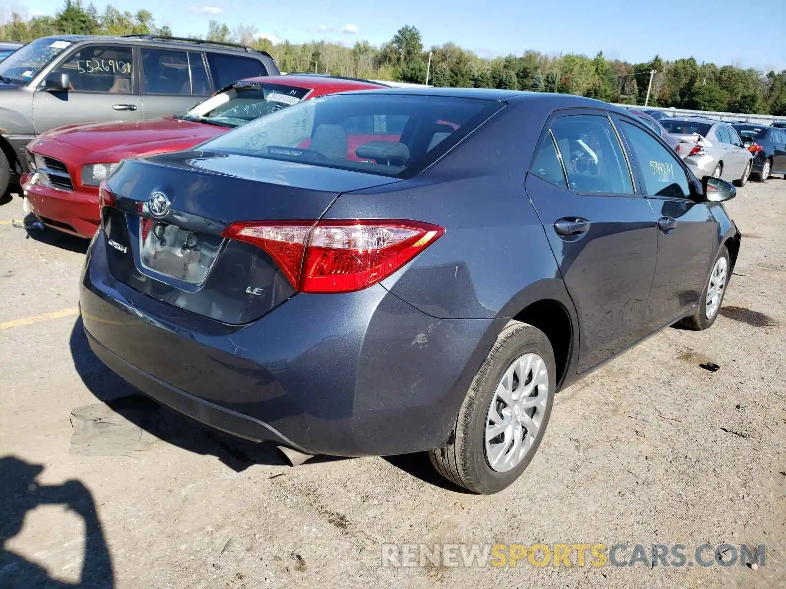 4 Photograph of a damaged car 2T1BURHE1KC243133 TOYOTA COROLLA 2019