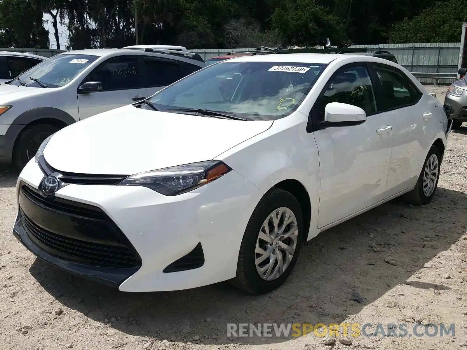 2 Photograph of a damaged car 2T1BURHE1KC243312 TOYOTA COROLLA 2019