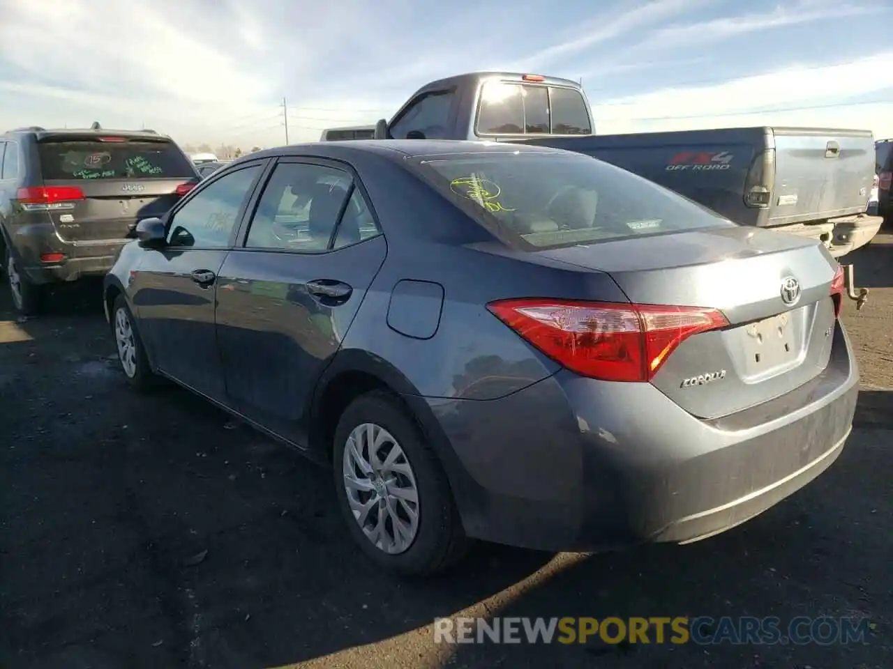 3 Photograph of a damaged car 2T1BURHE1KC243441 TOYOTA COROLLA 2019