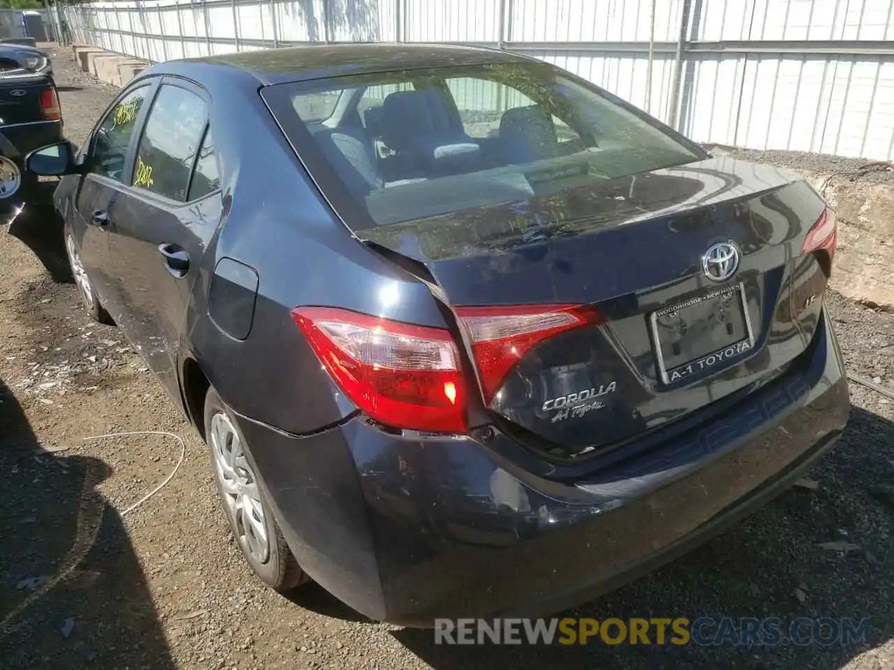 3 Photograph of a damaged car 2T1BURHE1KC243973 TOYOTA COROLLA 2019