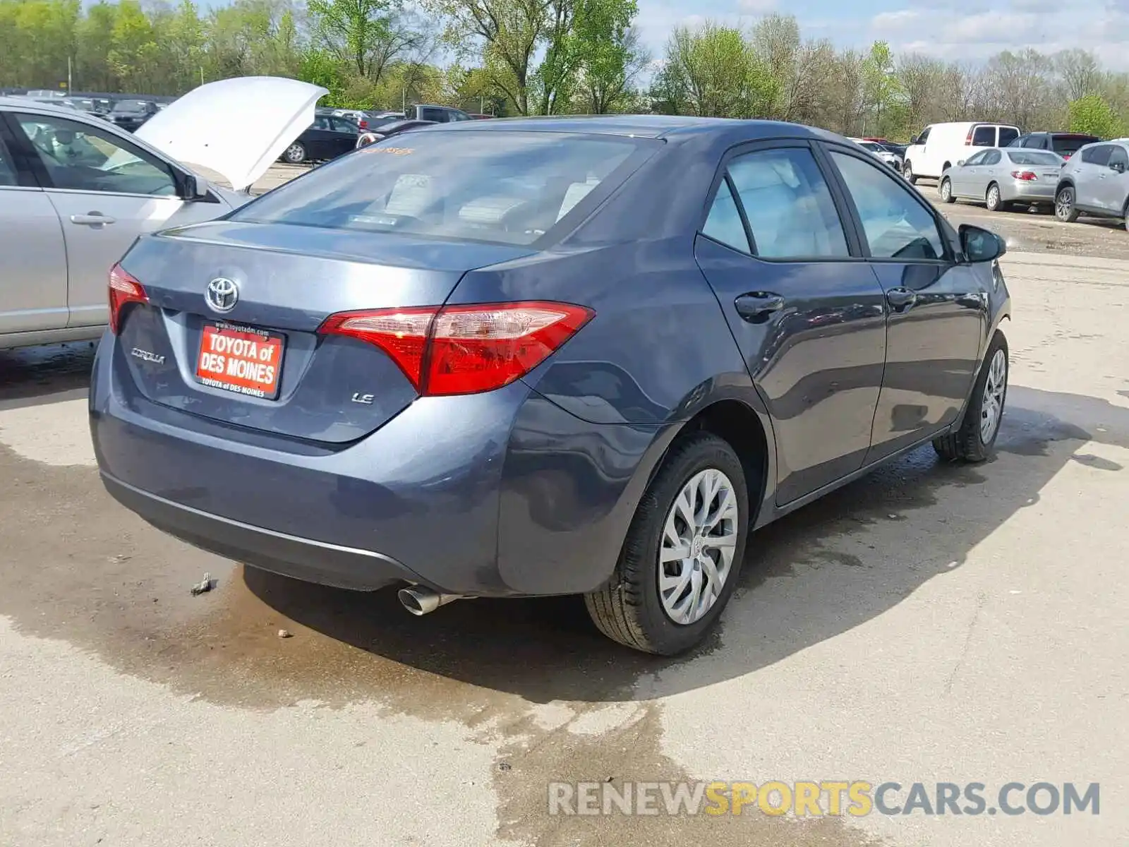 4 Photograph of a damaged car 2T1BURHE1KC245657 TOYOTA COROLLA 2019