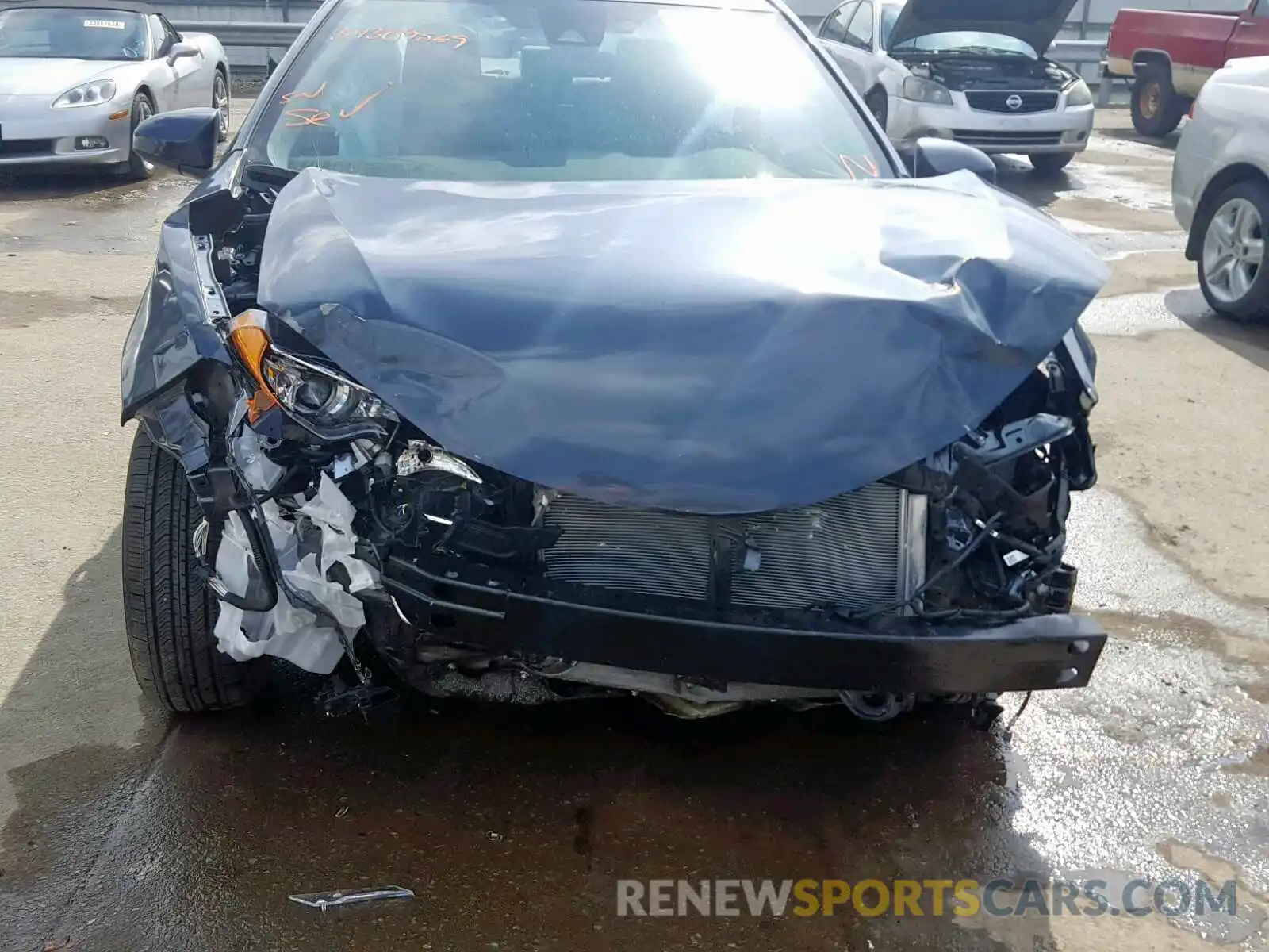 9 Photograph of a damaged car 2T1BURHE1KC245657 TOYOTA COROLLA 2019