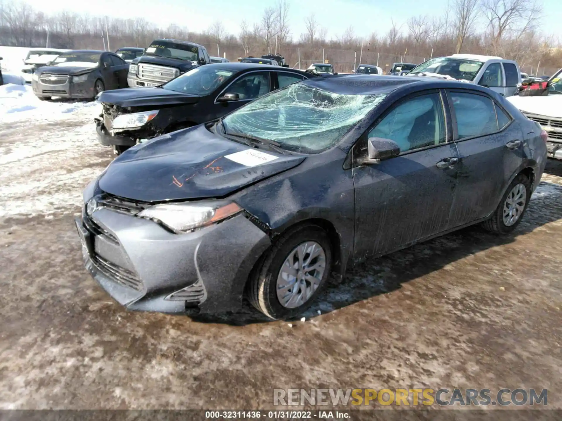 2 Photograph of a damaged car 2T1BURHE1KC245786 TOYOTA COROLLA 2019