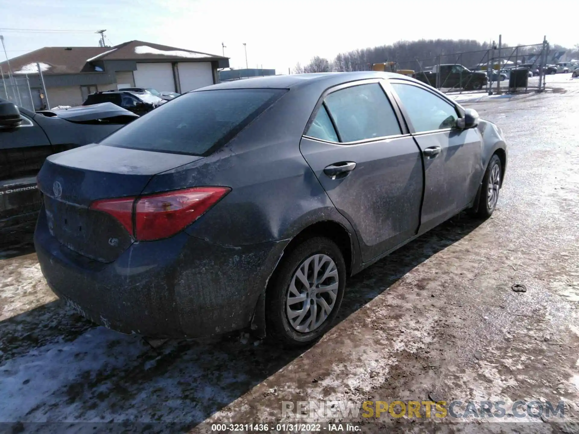 4 Photograph of a damaged car 2T1BURHE1KC245786 TOYOTA COROLLA 2019