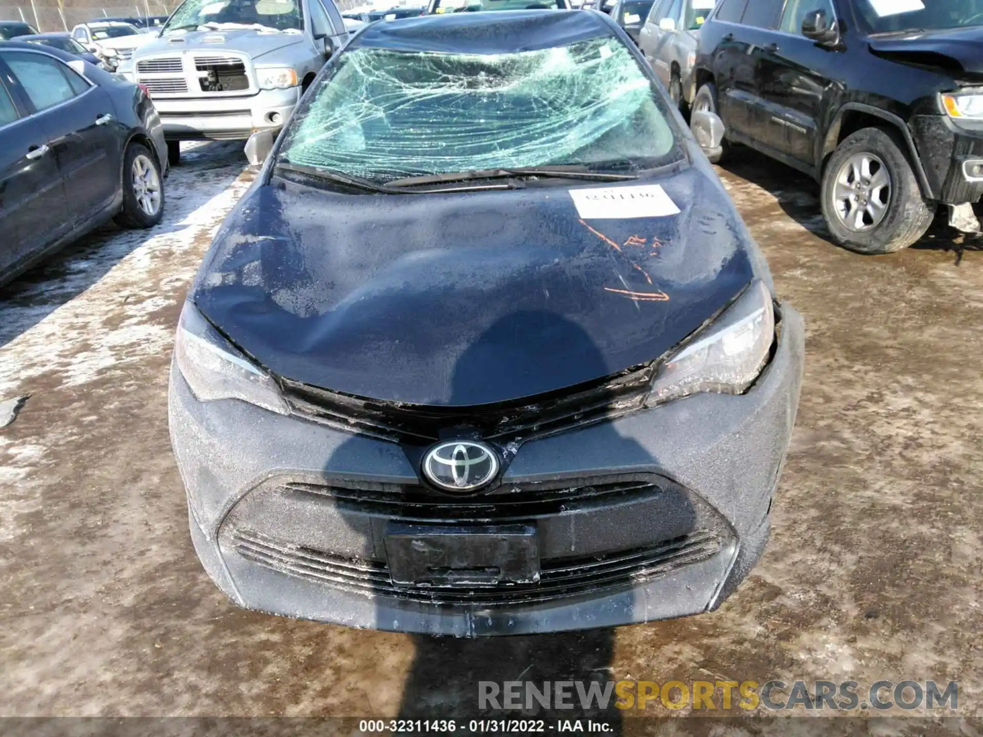 6 Photograph of a damaged car 2T1BURHE1KC245786 TOYOTA COROLLA 2019