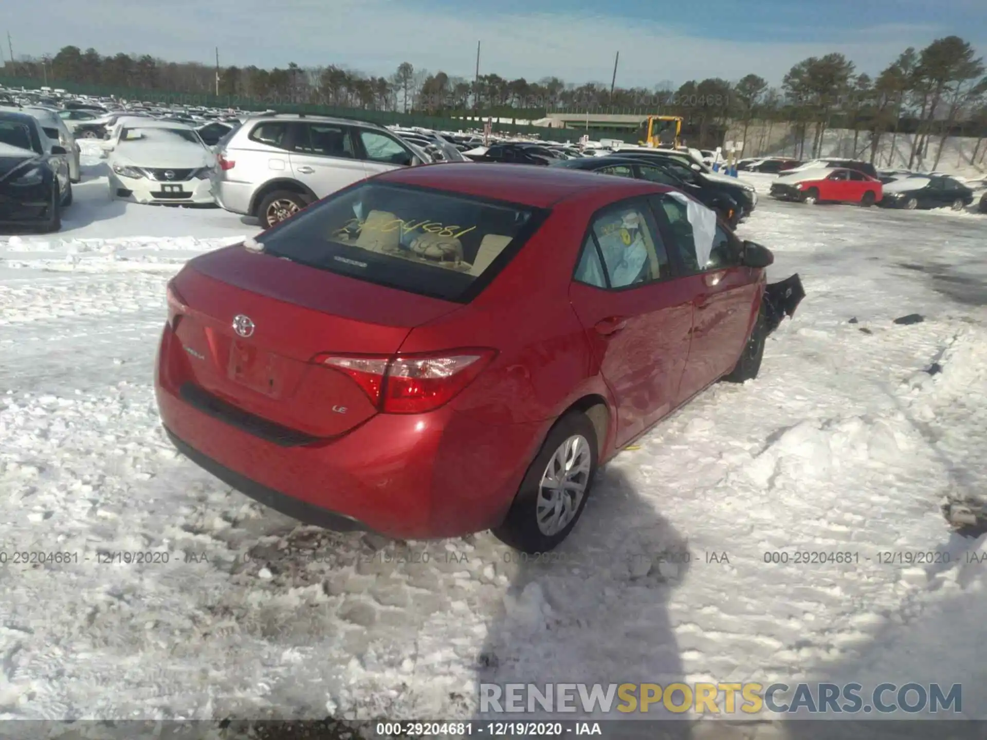 4 Photograph of a damaged car 2T1BURHE1KC246114 TOYOTA COROLLA 2019