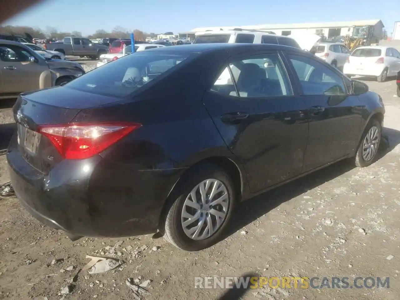 4 Photograph of a damaged car 2T1BURHE2KC130369 TOYOTA COROLLA 2019