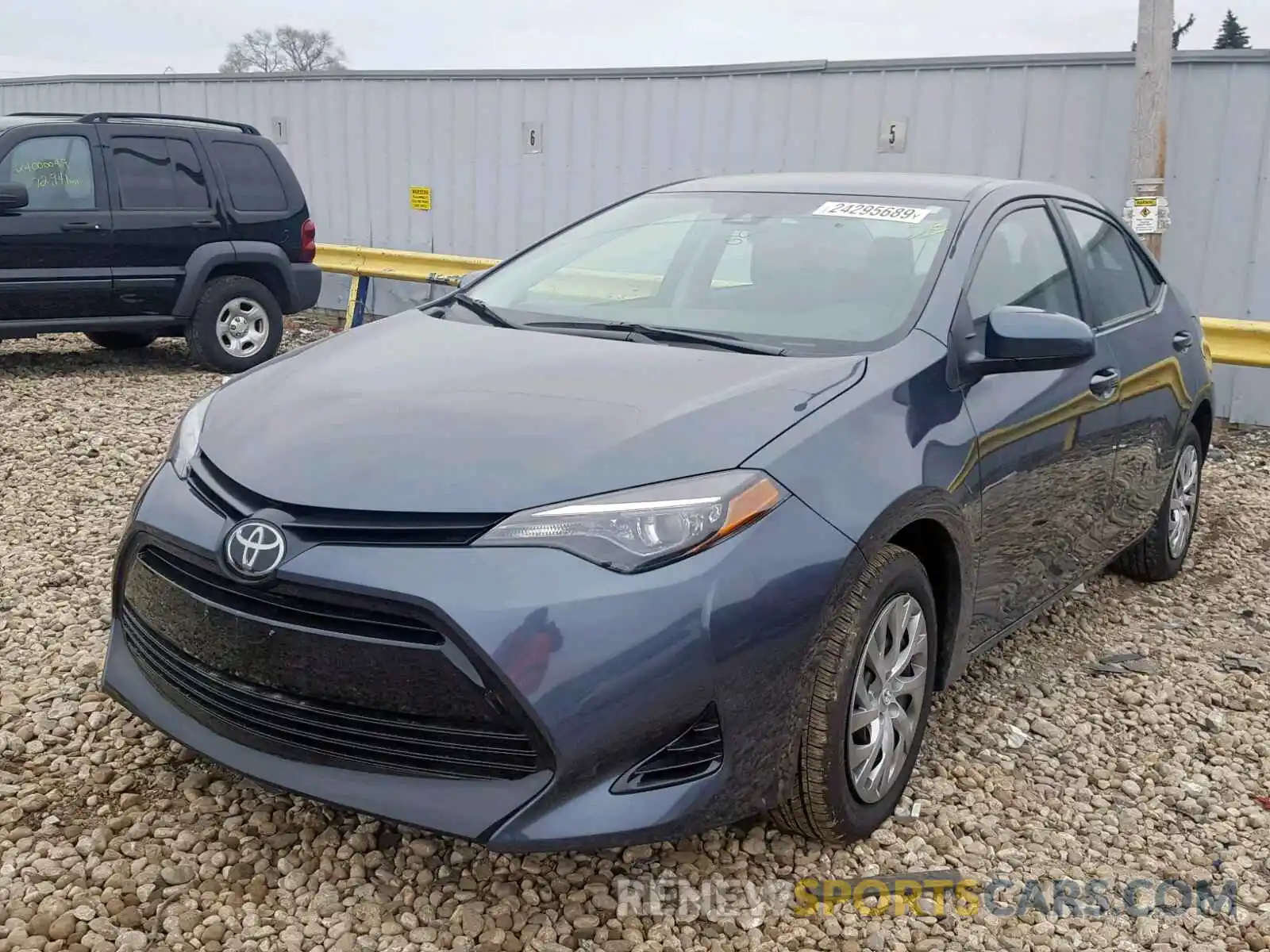 2 Photograph of a damaged car 2T1BURHE2KC130727 TOYOTA COROLLA 2019