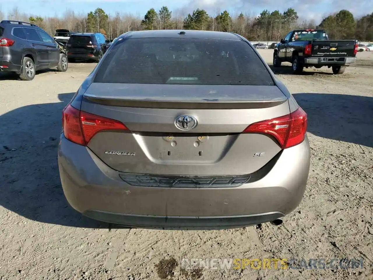 6 Photograph of a damaged car 2T1BURHE2KC130985 TOYOTA COROLLA 2019