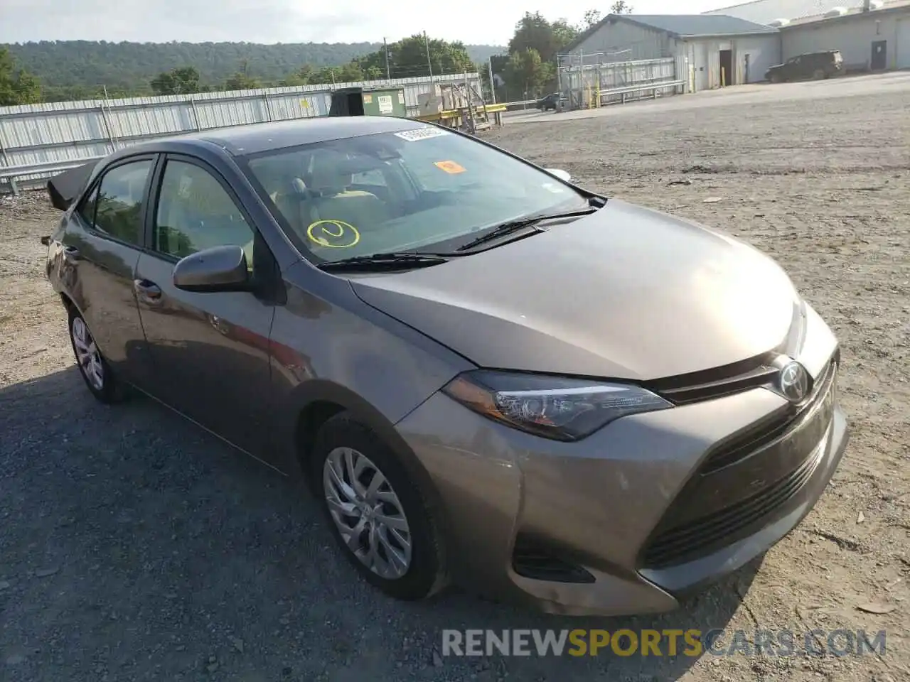 1 Photograph of a damaged car 2T1BURHE2KC131067 TOYOTA COROLLA 2019