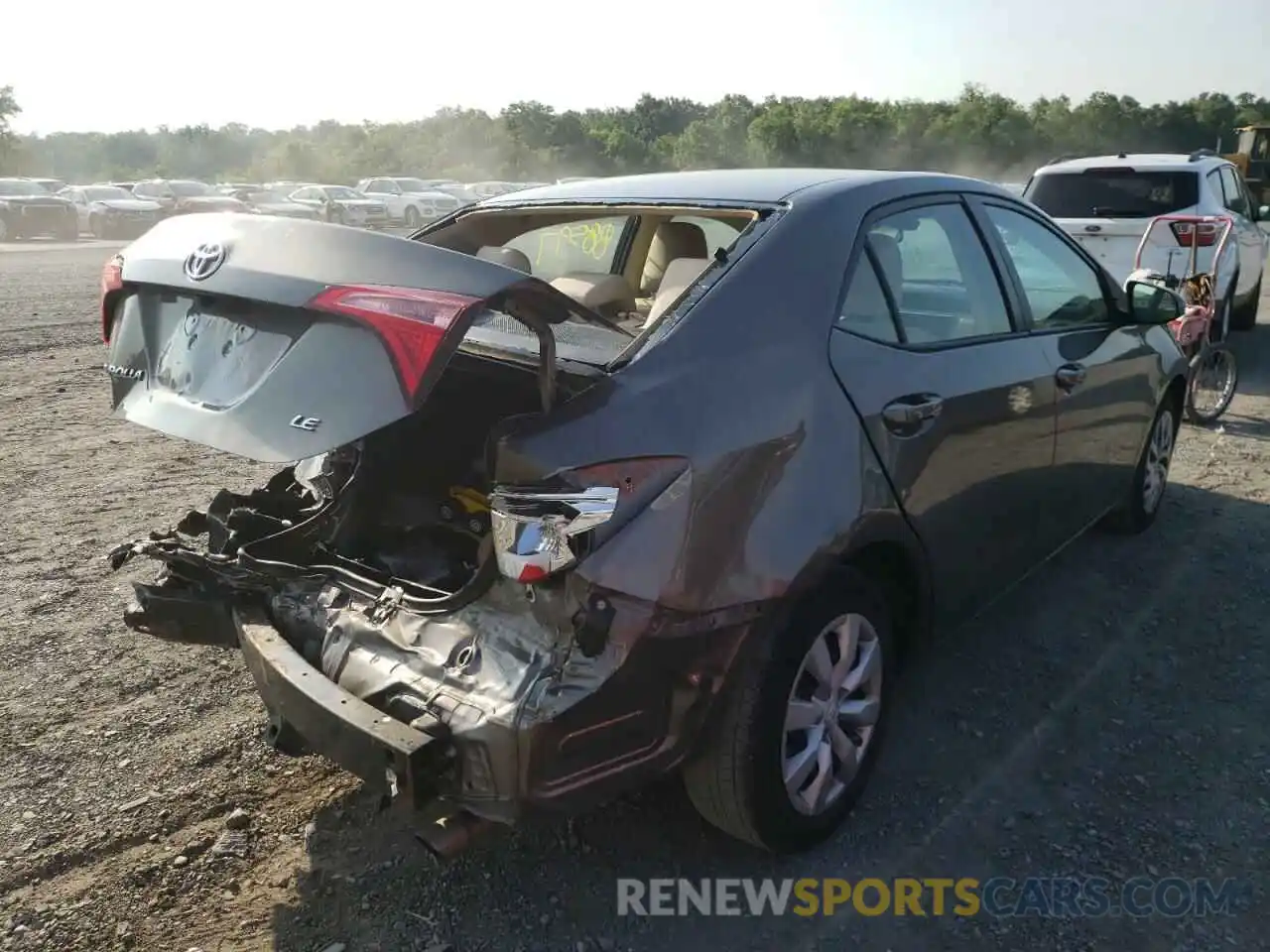 4 Photograph of a damaged car 2T1BURHE2KC131067 TOYOTA COROLLA 2019