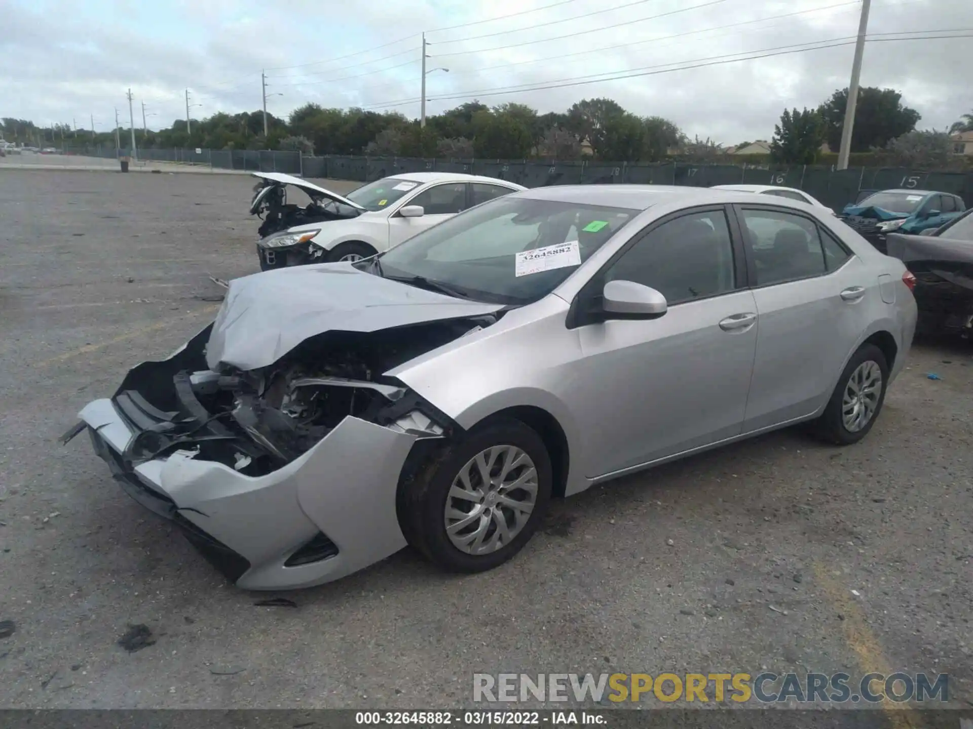 2 Photograph of a damaged car 2T1BURHE2KC131313 TOYOTA COROLLA 2019