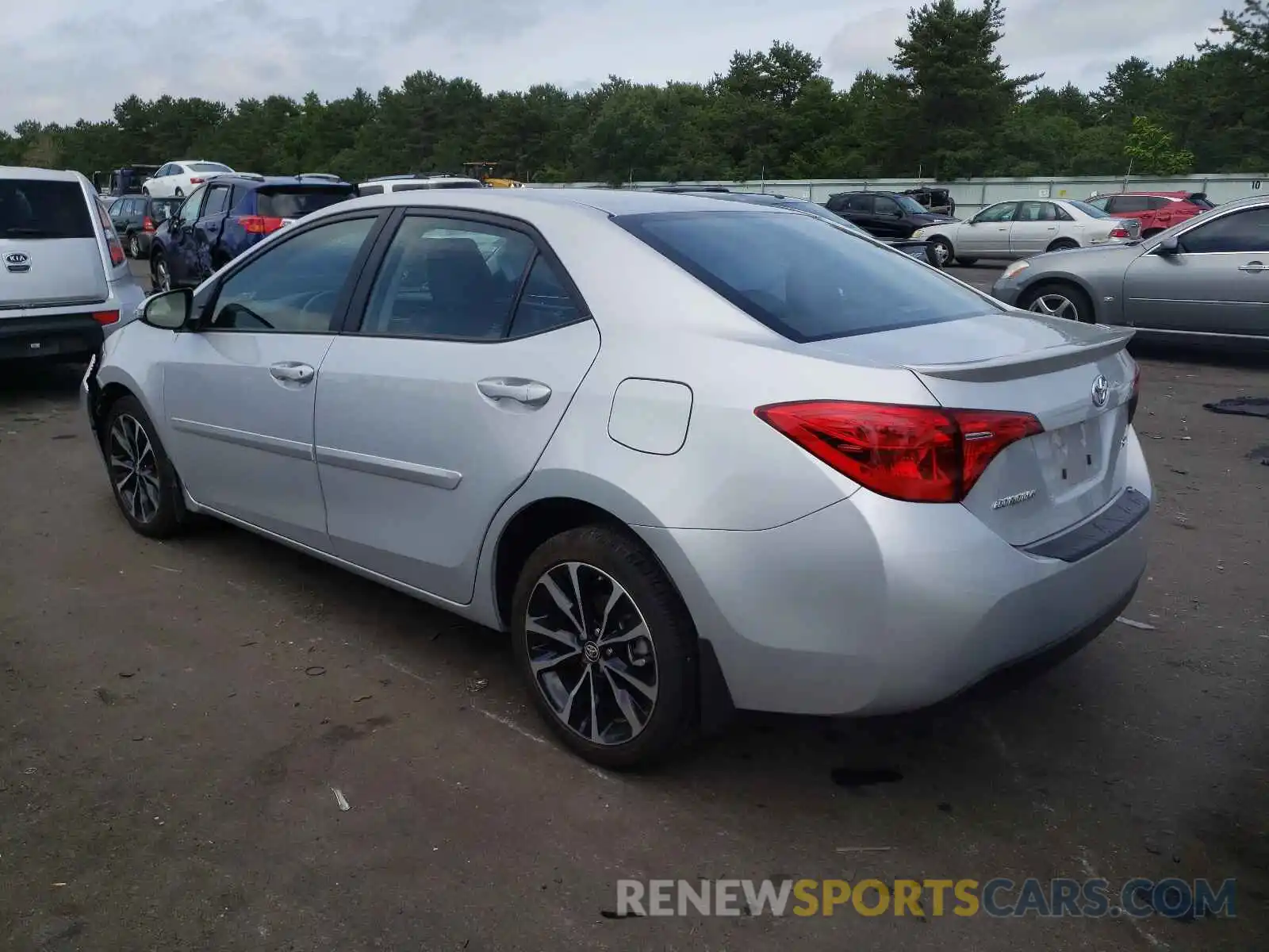 3 Photograph of a damaged car 2T1BURHE2KC131649 TOYOTA COROLLA 2019