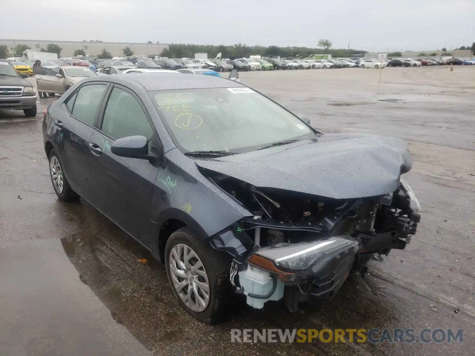 1 Photograph of a damaged car 2T1BURHE2KC132218 TOYOTA COROLLA 2019