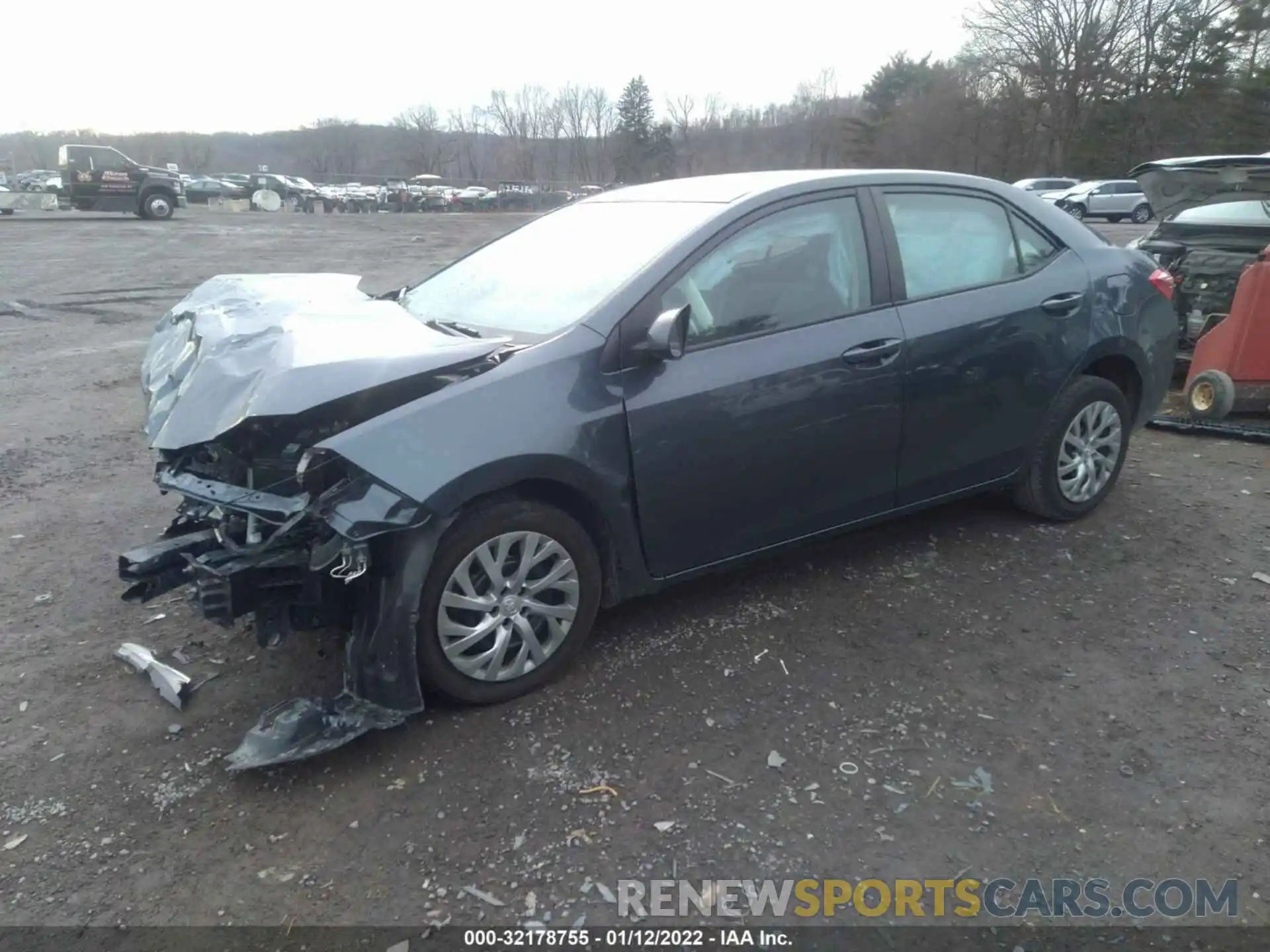 2 Photograph of a damaged car 2T1BURHE2KC132347 TOYOTA COROLLA 2019