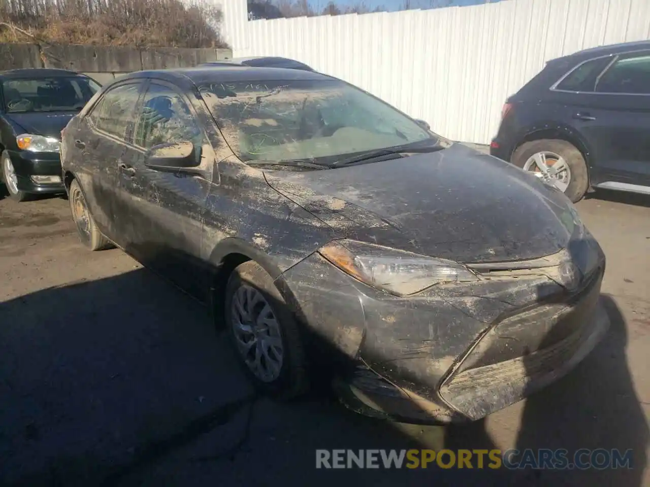 1 Photograph of a damaged car 2T1BURHE2KC132705 TOYOTA COROLLA 2019