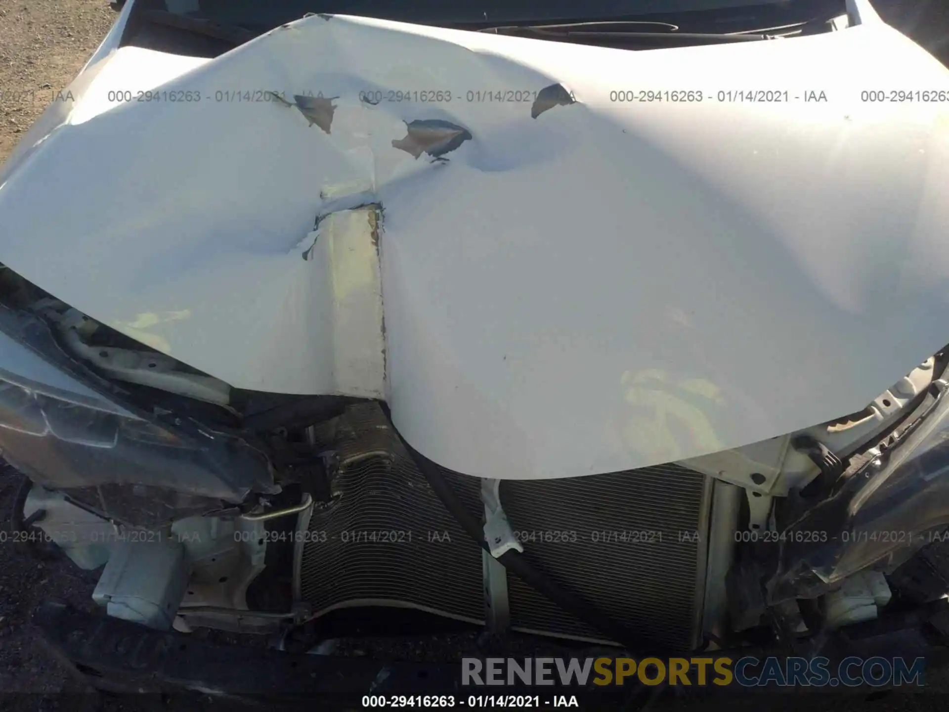 10 Photograph of a damaged car 2T1BURHE2KC133188 TOYOTA COROLLA 2019